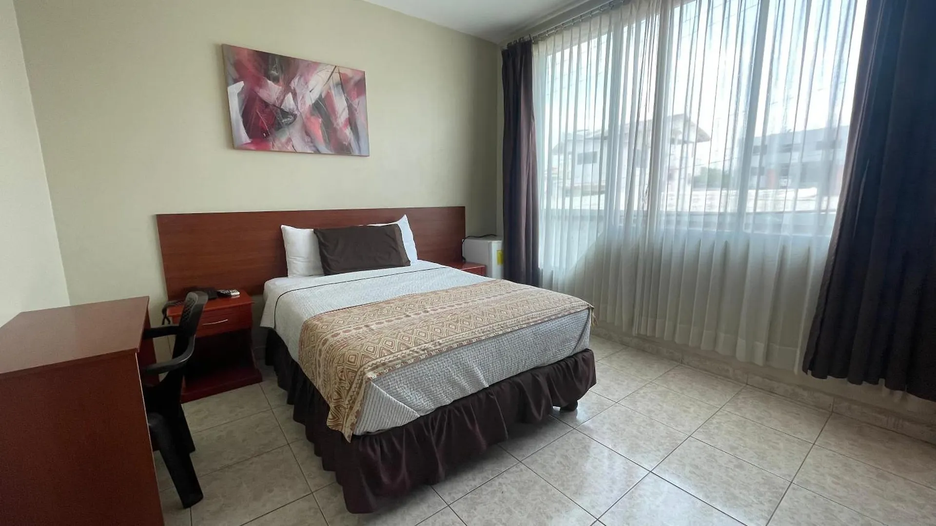 ****  Hotel Air Suites Guayaquil Ecuador